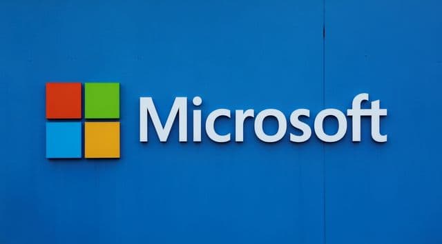 Microsoft shares sink as Azure growth barely edges past estimates
